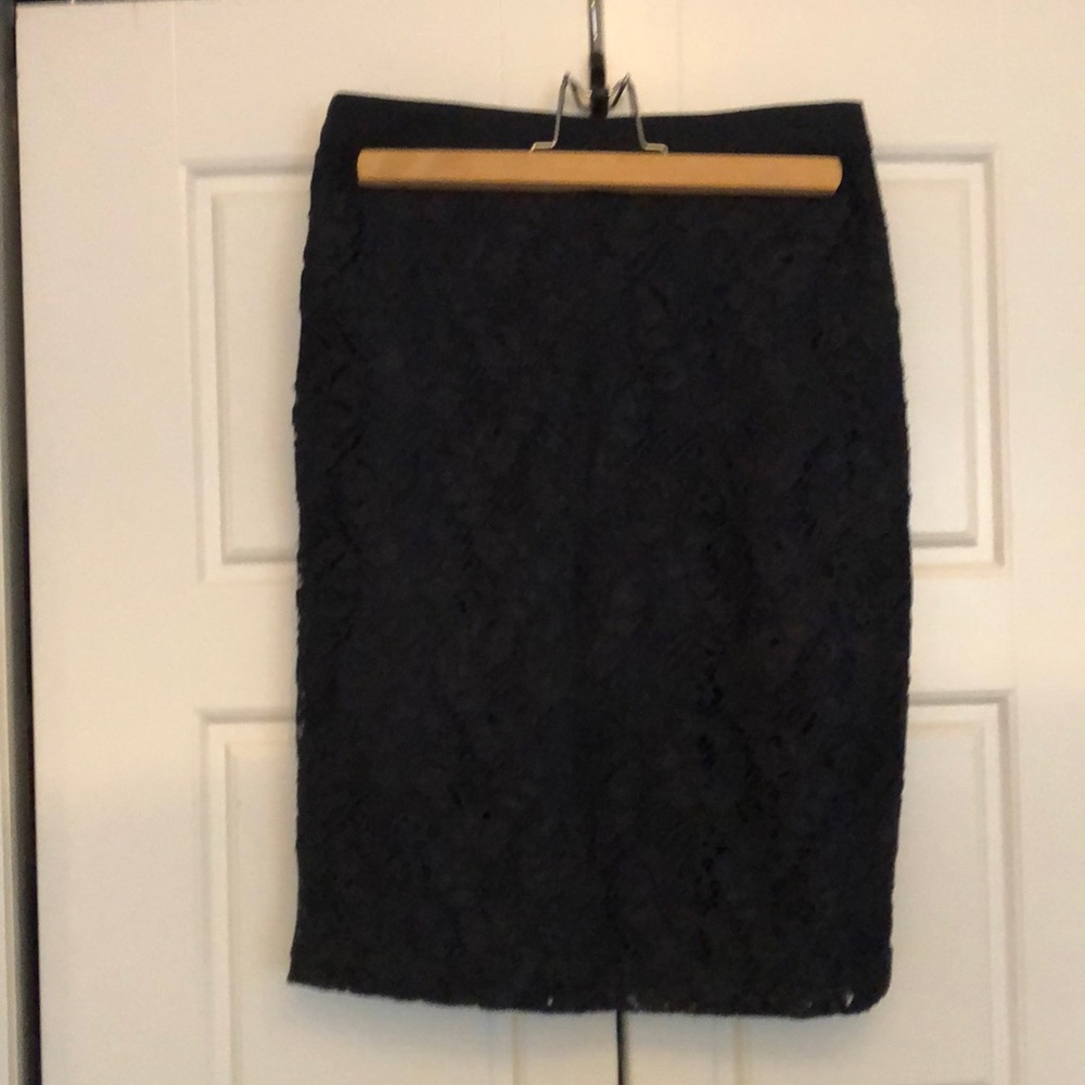 Club Monaco Navy Floral Lace Pencil Skirt